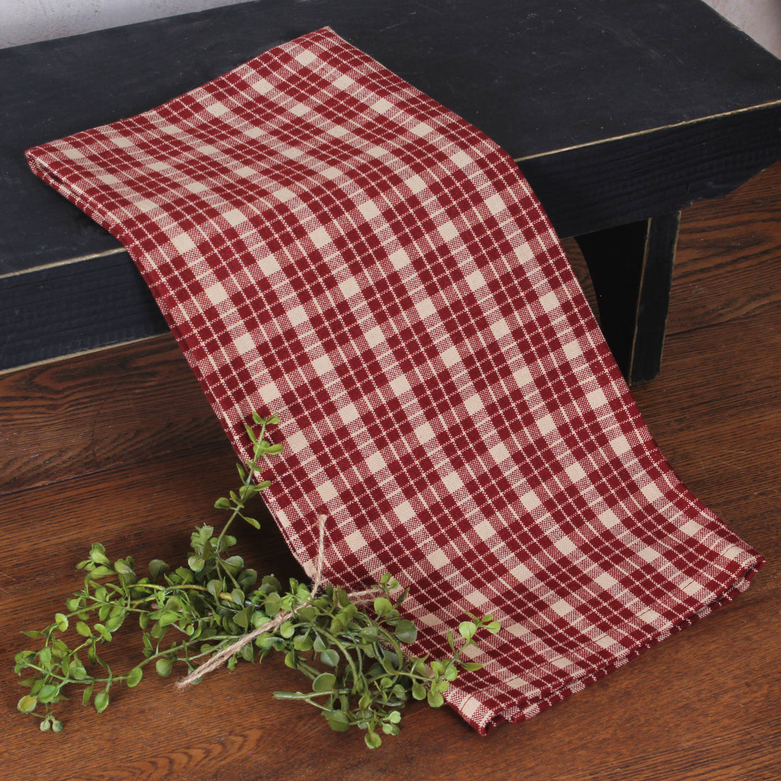 Appleton Barn Red Plaid Towel KT113017- Home Collections by Raghu