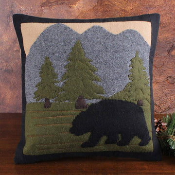 Bear in Woods 14x14 In Pillow PL140107