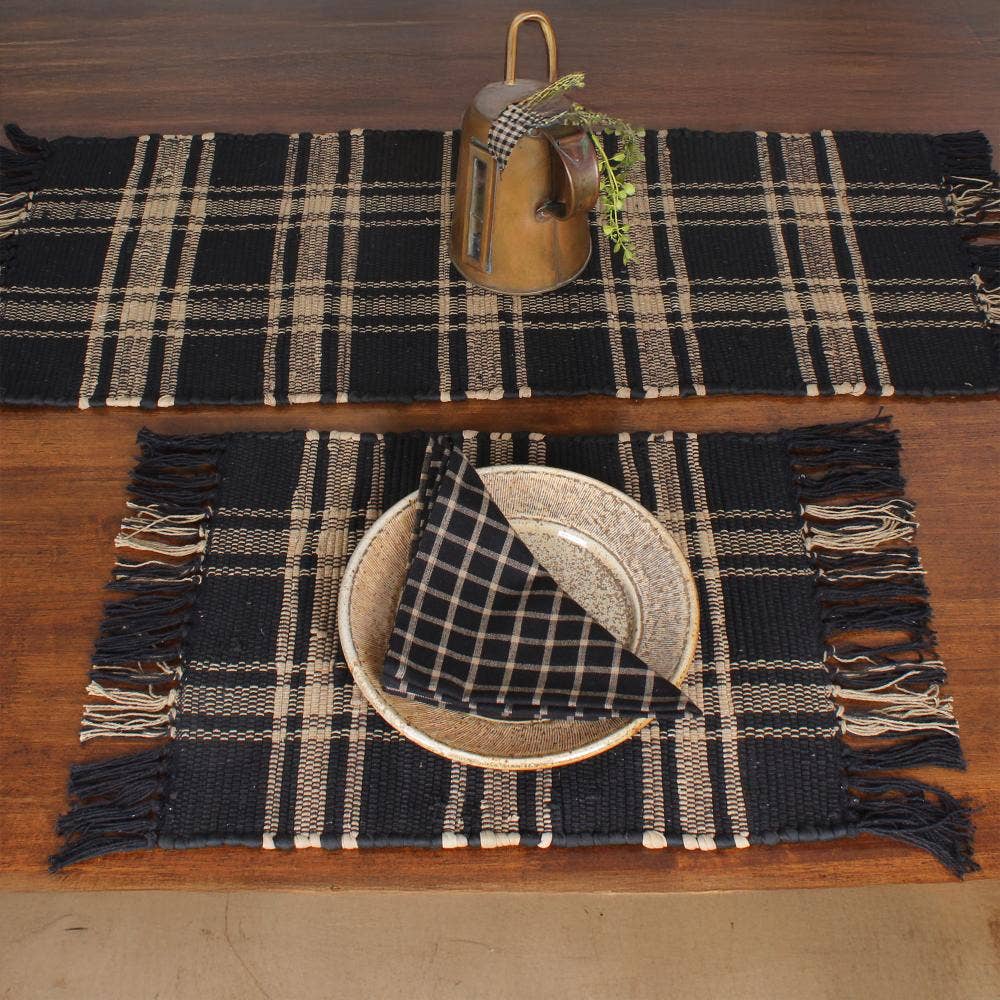 Black and Tan Chindi Placemat  Set of 6 PM235011