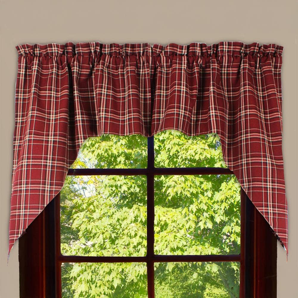 Countryside Plaid Swag SW264017