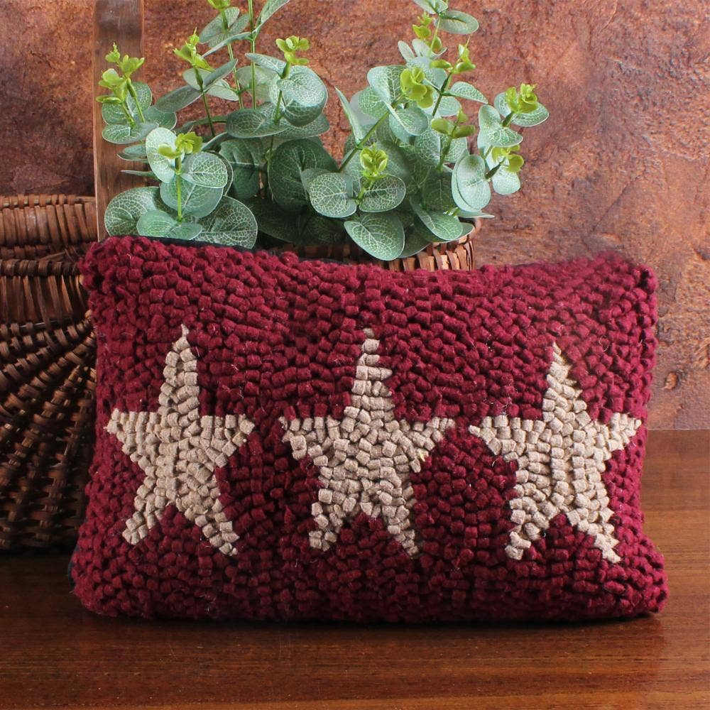 Three Star hooked Pillow 8x12 Wine PL572017