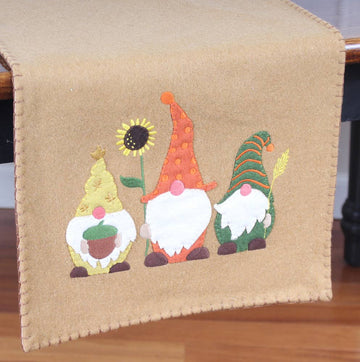 Fall Gnomes Gold Table Runner TR025213