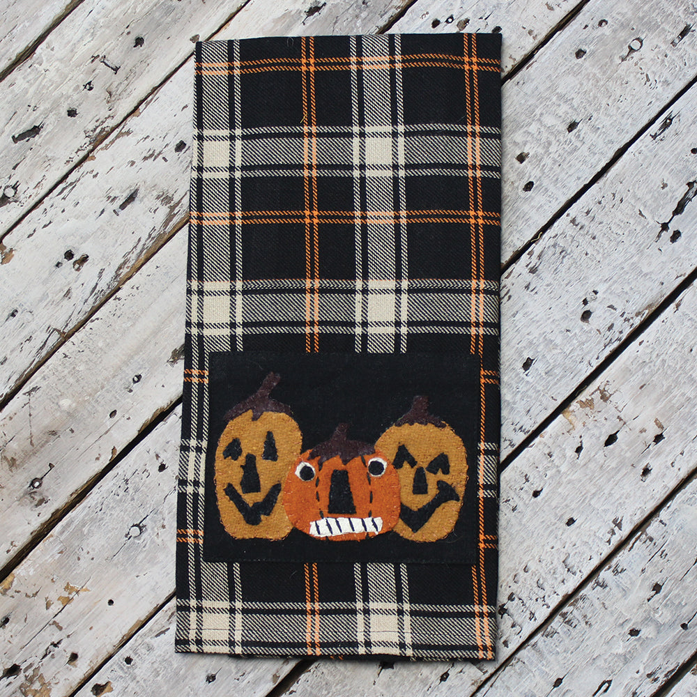Jack-o-lanterns Towel Towel - Home Collections by Raghu